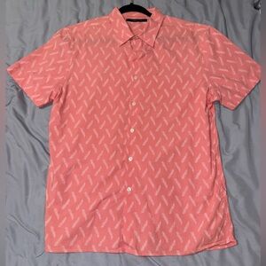 Perry Ellis Men’s Coral Patterned Button Down Shirt
